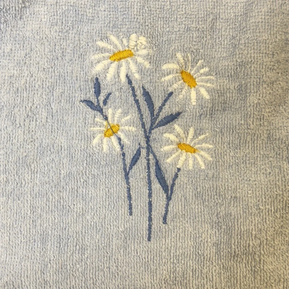 Vintage Cannon Blue Hand Towel Embroidered Daisies Fringe Made in USA 15x23